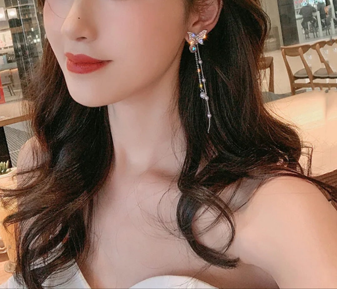 Violet Butterfly Kiss Earring