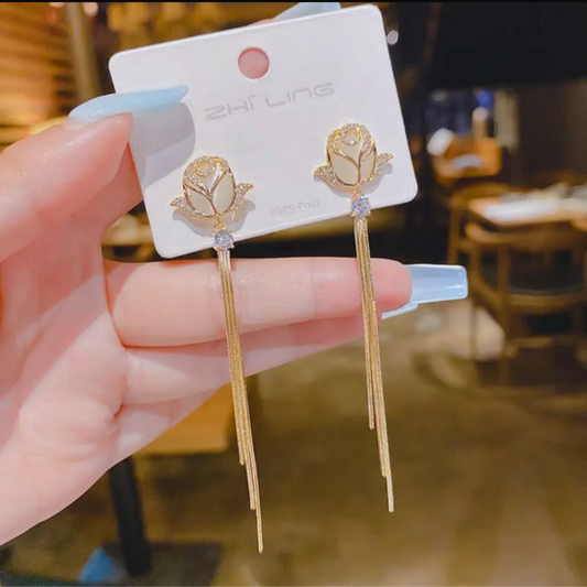 Golden Rose Tassels Earring