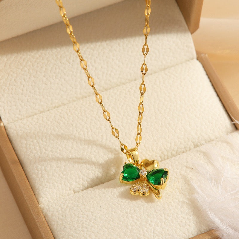Golden Clover Glow Necklace