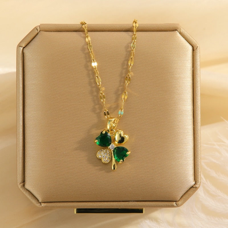 Golden Clover Glow Necklace