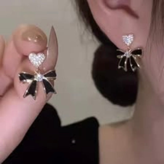 Korean Bowheart Earrings